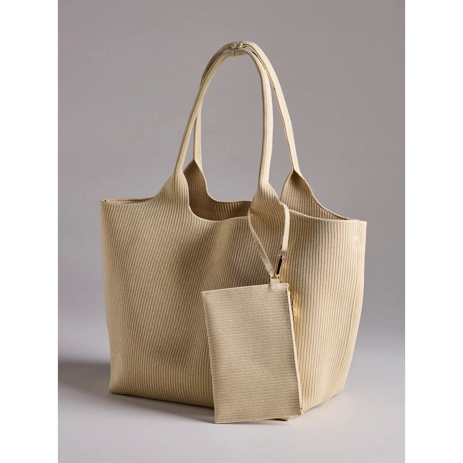 Robbie Tote