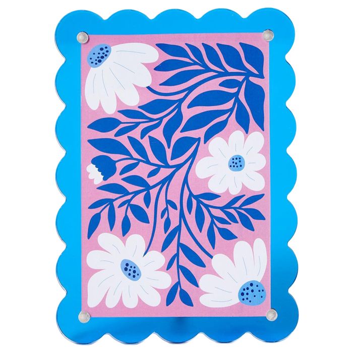 Acrylic Scalloped Magnetic Edge Frame (4x6)