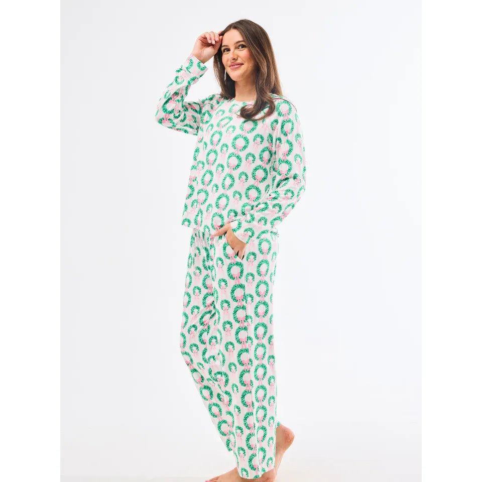 Annie Rosy Wreath Pajama Set