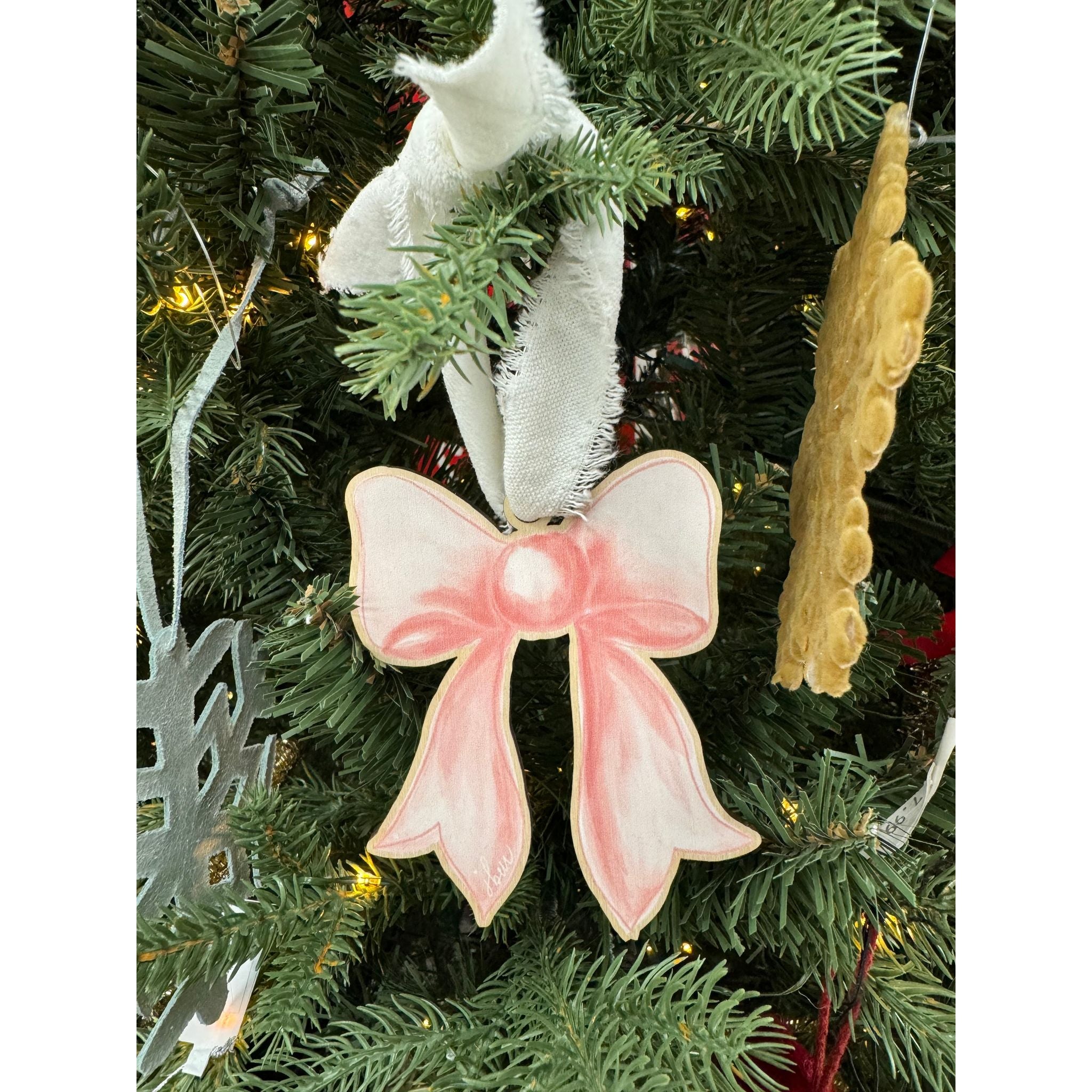 J. Bell Art | Bow Ornament