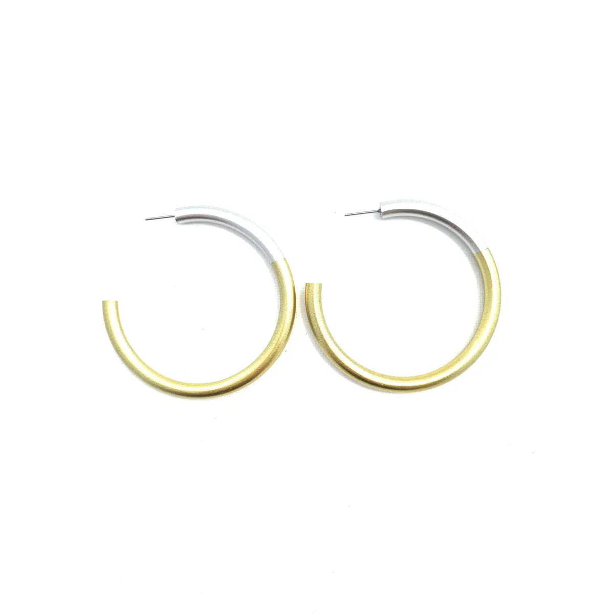 Accessory Jane Large Hoop Earrings