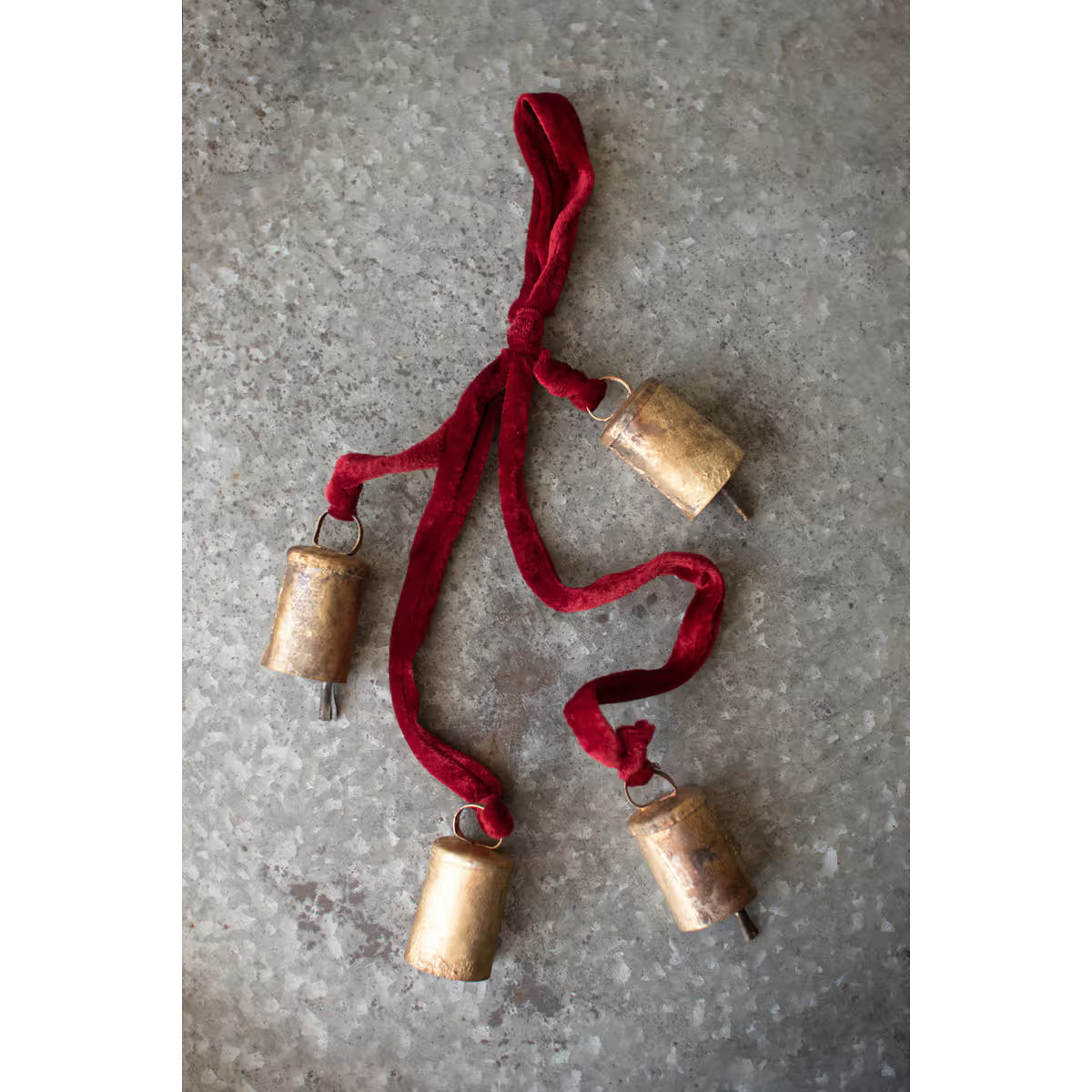 Metal Christmas Bell Cluster with Velvet Rope