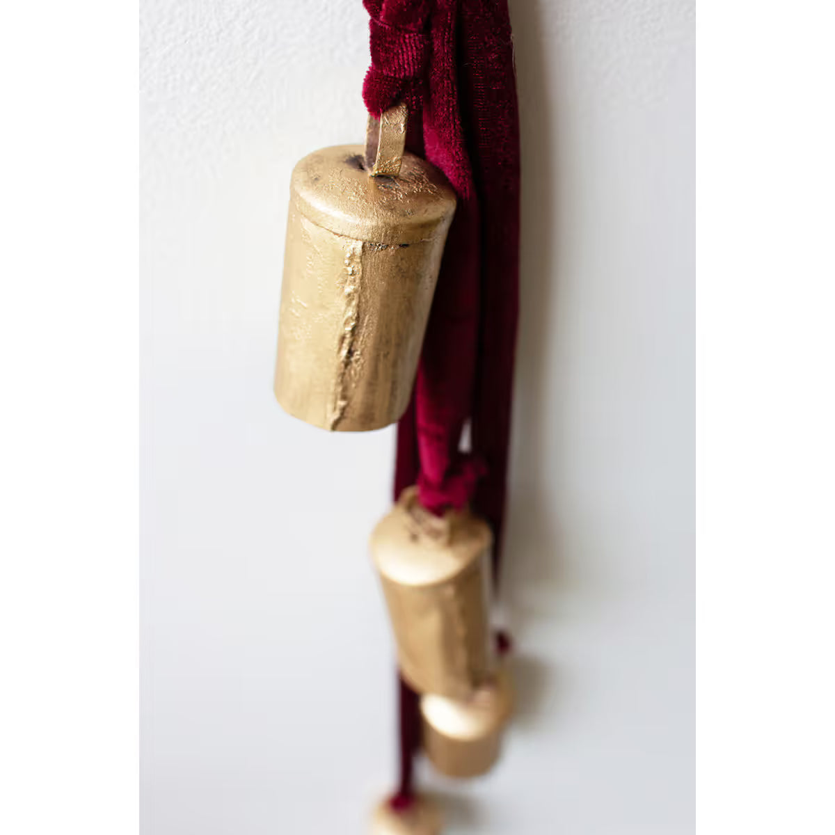 Metal Christmas Bell Cluster with Velvet Rope