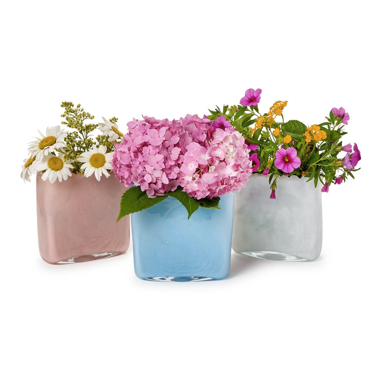 Marbled Scalloped Vase (each piece is unique and may vary) Hand-Blown Glass