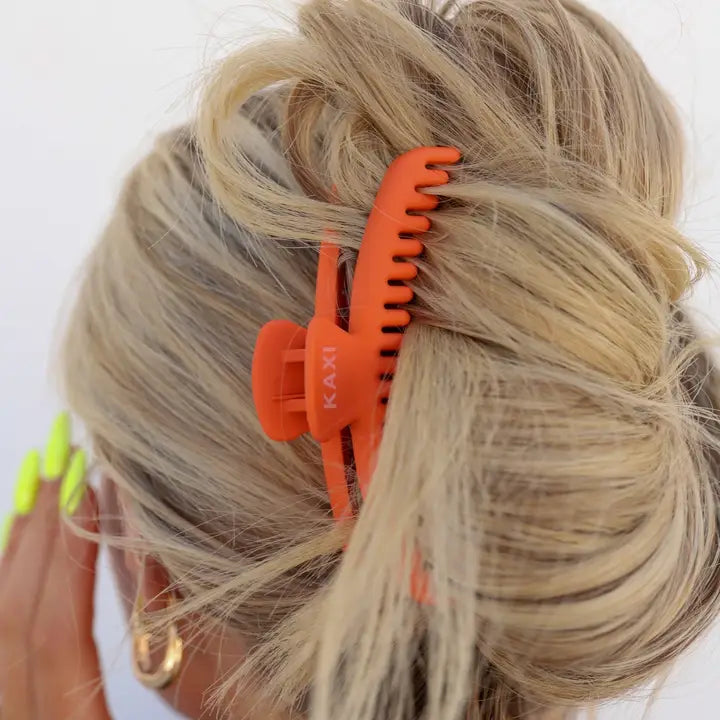 Matte Midi Hold Everything Claw