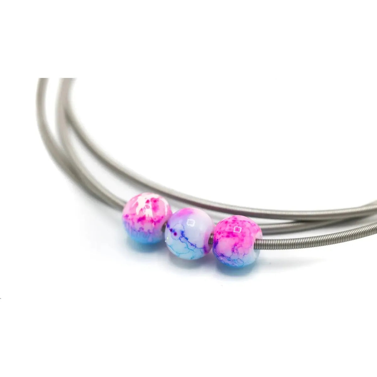 E&O Tie Dye Bead Dia 7" - Miles and Bishop