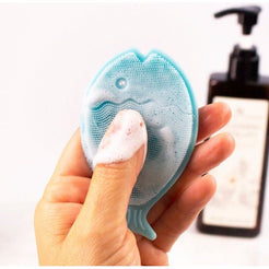 Silicone Mini Fish Scrub - Miles and Bishop